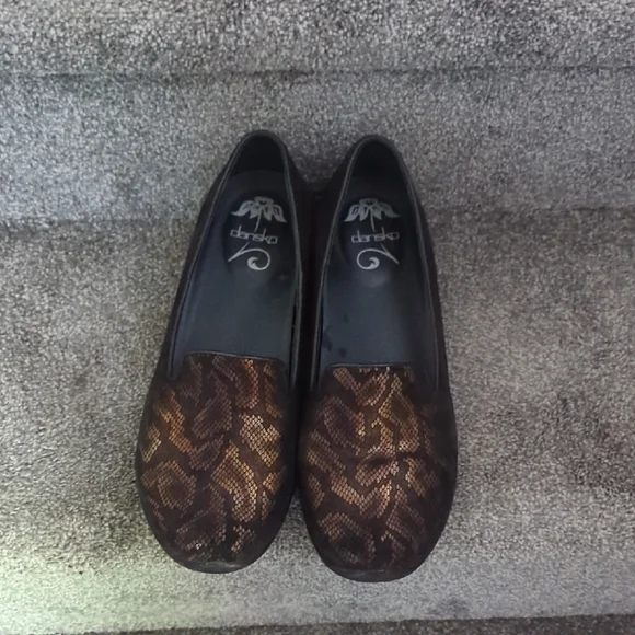 Dansko | Shoes | Dansko Brown Flats Comfortable Slipon  display picture 1